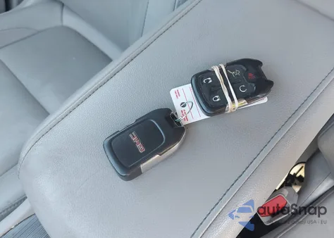 2019 GMC Acadia Slt-1 from USA, damaged, VIN 1GKKNULSXKZ103752